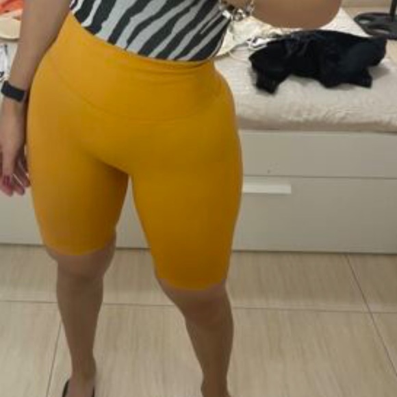 SEXY HIGH WAIST SCRUNCH BOOTY BIKER SHORTS NEW - Picture 2 of 6